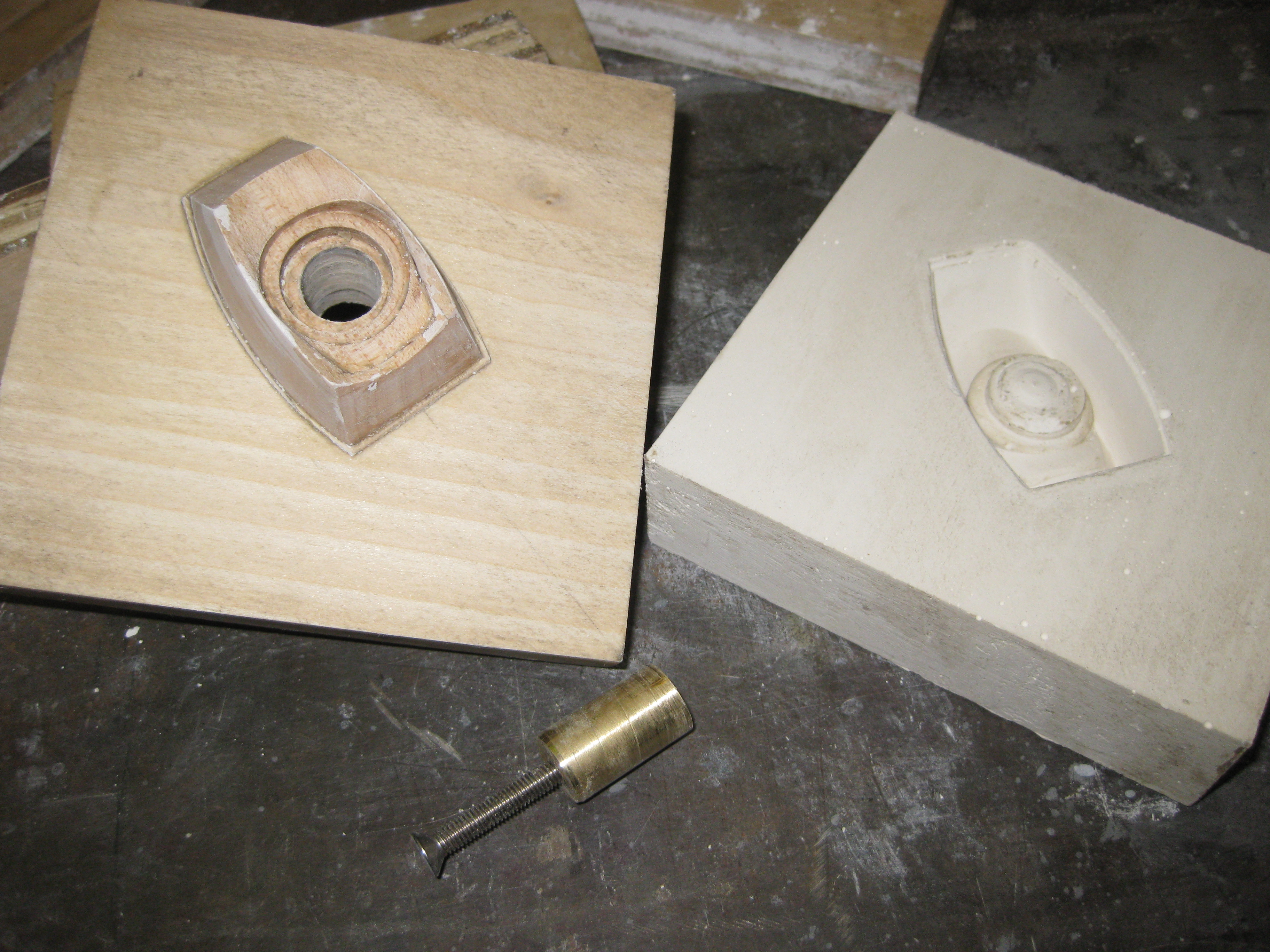 pattern with core pin and plaster mold